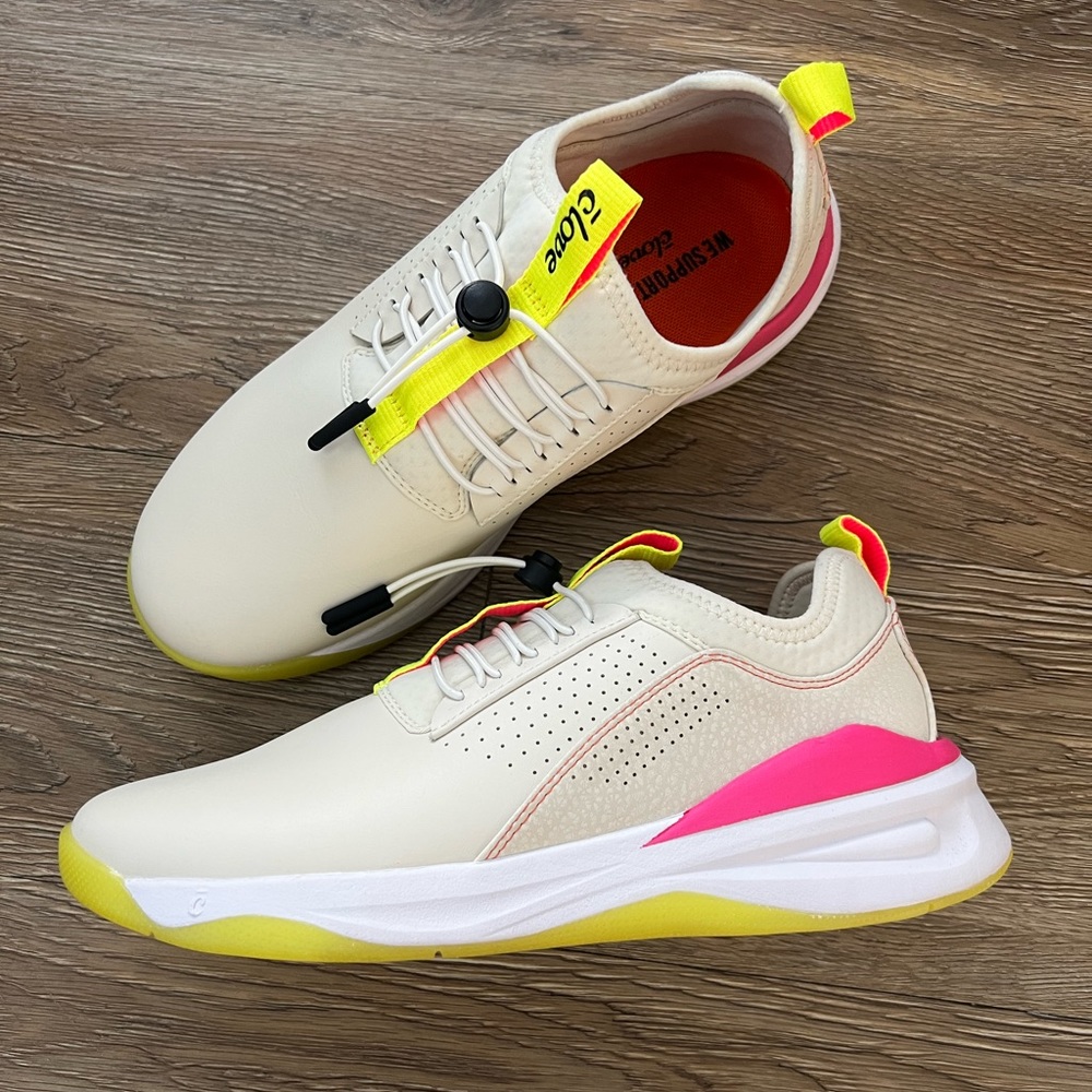 Clove shoes Lemon Aide